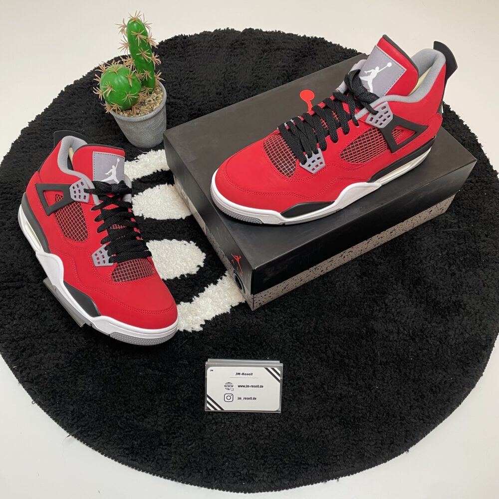 Jordan 4 Retro Toro Bravo  • Größe 44,5