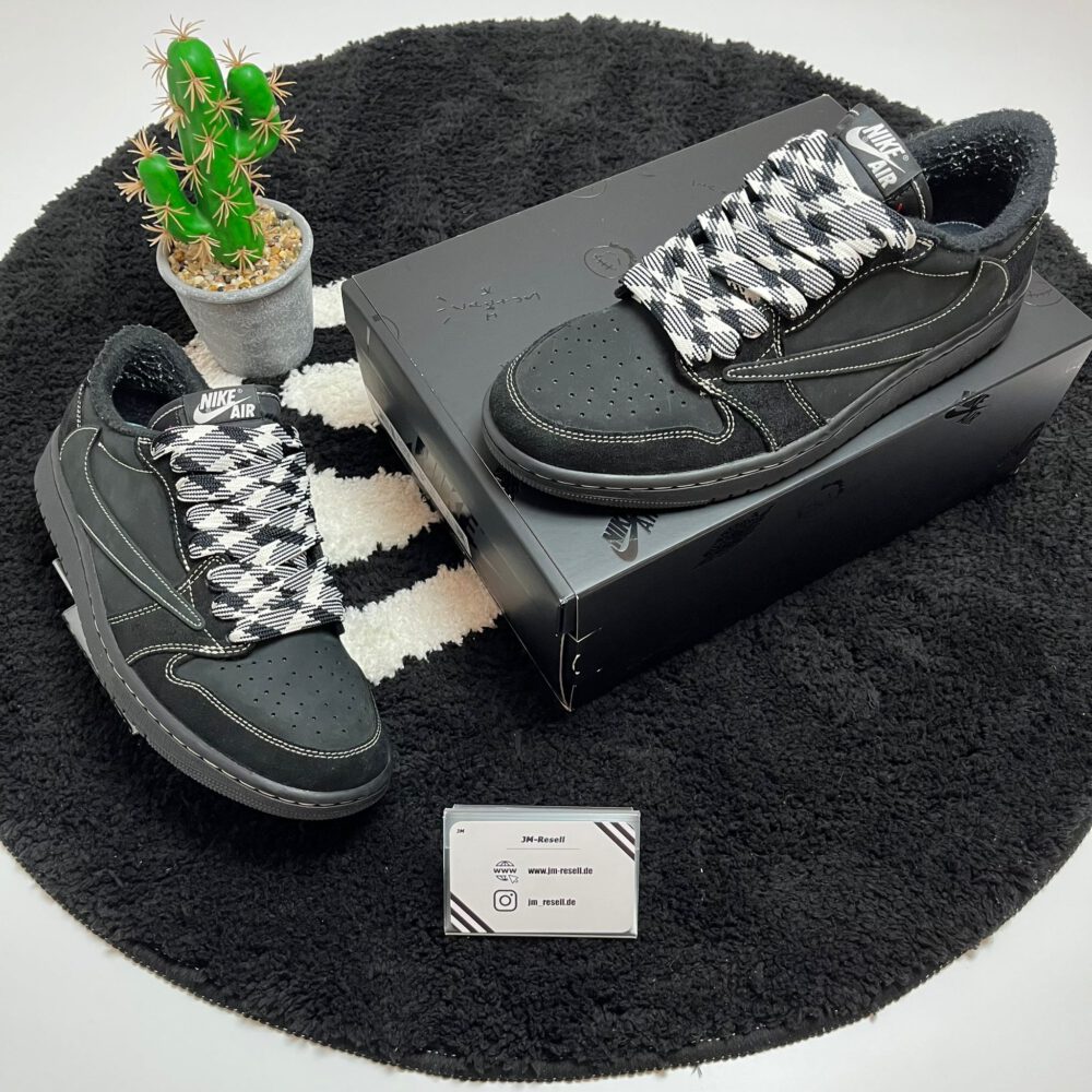 Jordan 1 Low Travis Scott Black Phantom • Größe 43