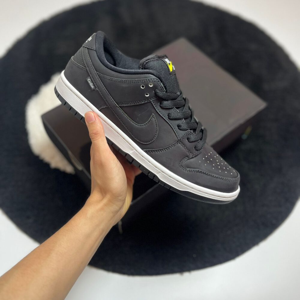 Nike SB Dunk Low Civilist (Special Box) • Größe 44